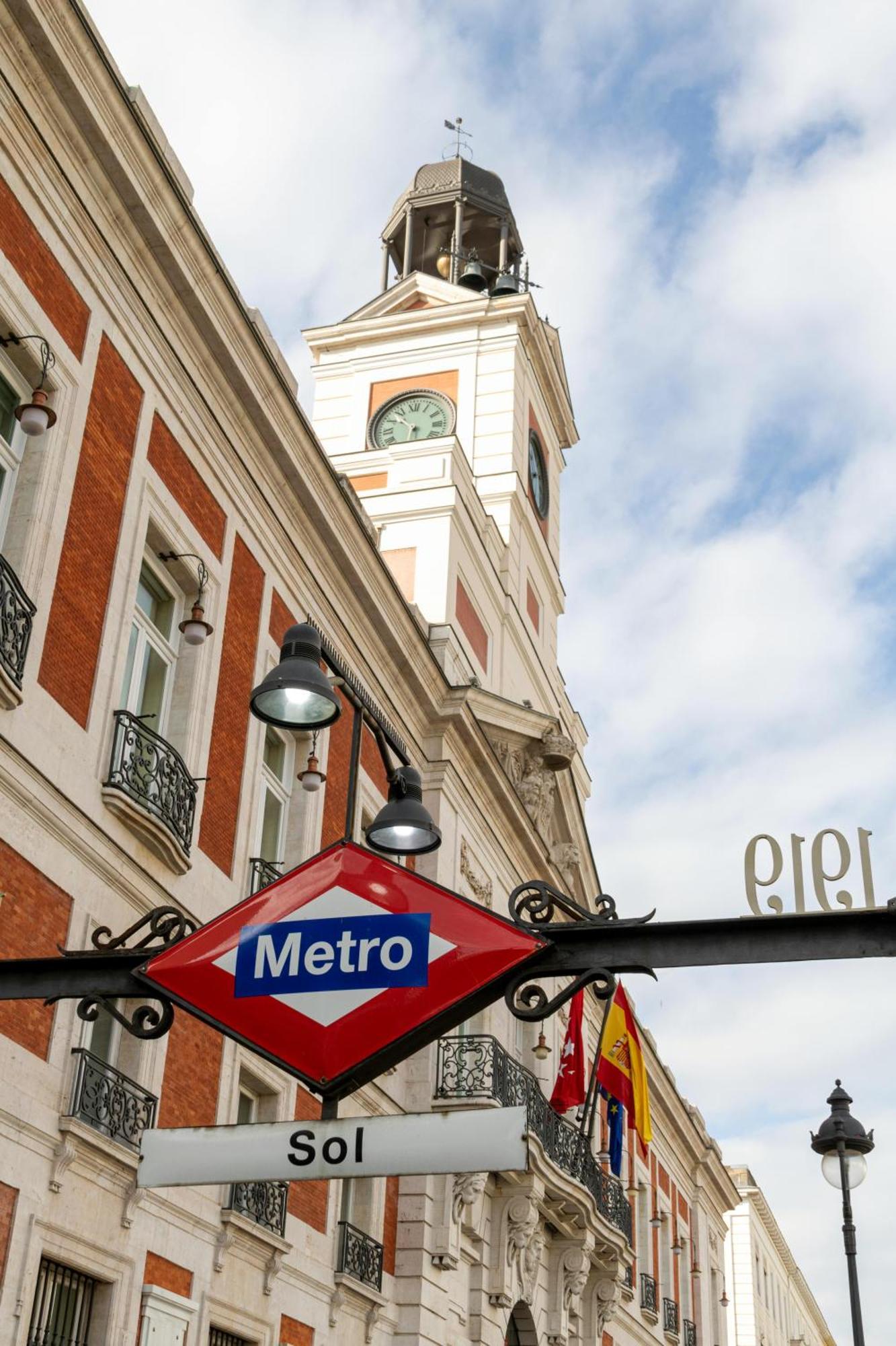 Hostal Rincon De Sol - Centro Madrid - Self Checkin Exterior foto