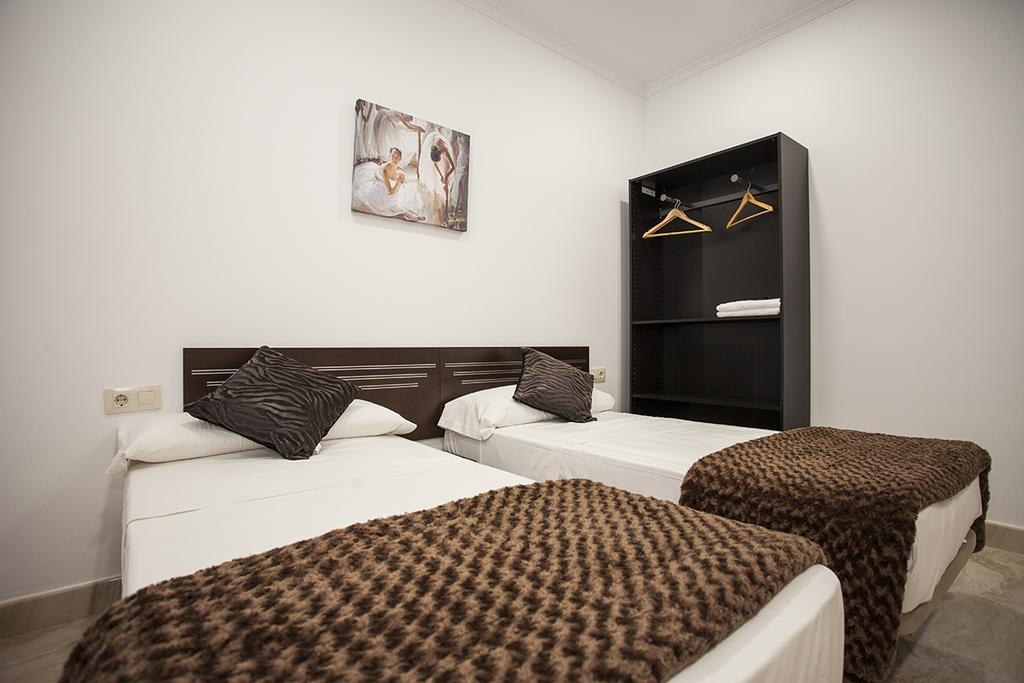 Hostal Rincon De Sol - Centro Madrid - Self Checkin Exterior foto