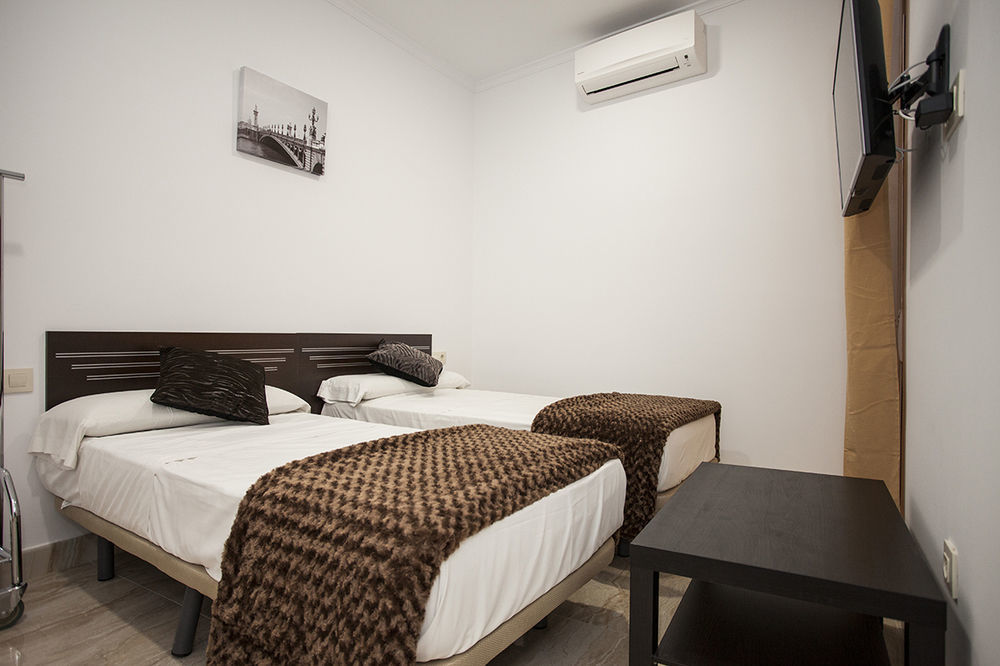 Hostal Rincon De Sol - Centro Madrid - Self Checkin Exterior foto
